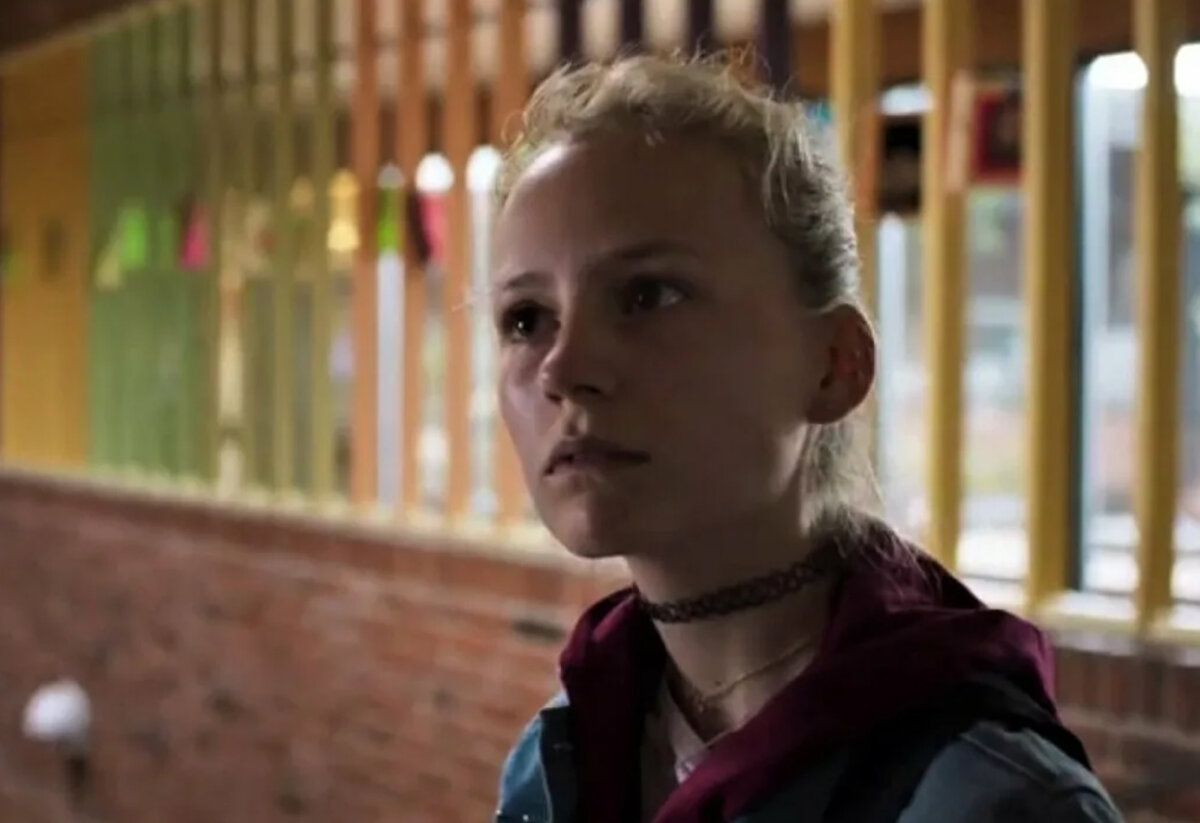 девочка которая кричала волки отзывы. девочка, которая кричала: 'волки!' сериал 2020. девочка которая кричала волки отзывы. сторм акеке сальстрем. девочка, которая кричала: 'волки!' сериал 2020.