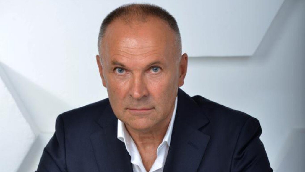 Владимир литвинов актер биография и личная жизнь Бегаю по утрам и восхищаюсь Петербургом": актер Владимир Литвинов рассказал о тр