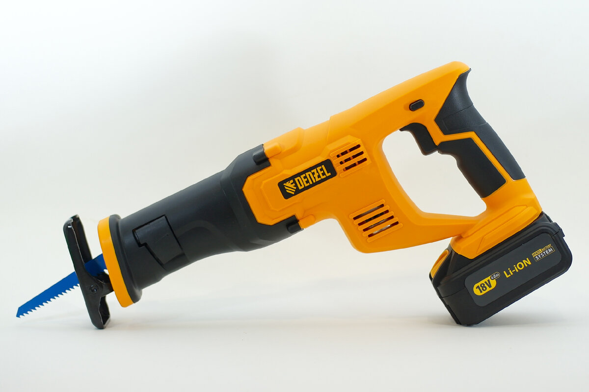 Denzel BRC-115-0 – сабельная пила, основное предназначение которой заключается в распиле древесины, труб ПВХ, различных строительных материалов и металлов.-11