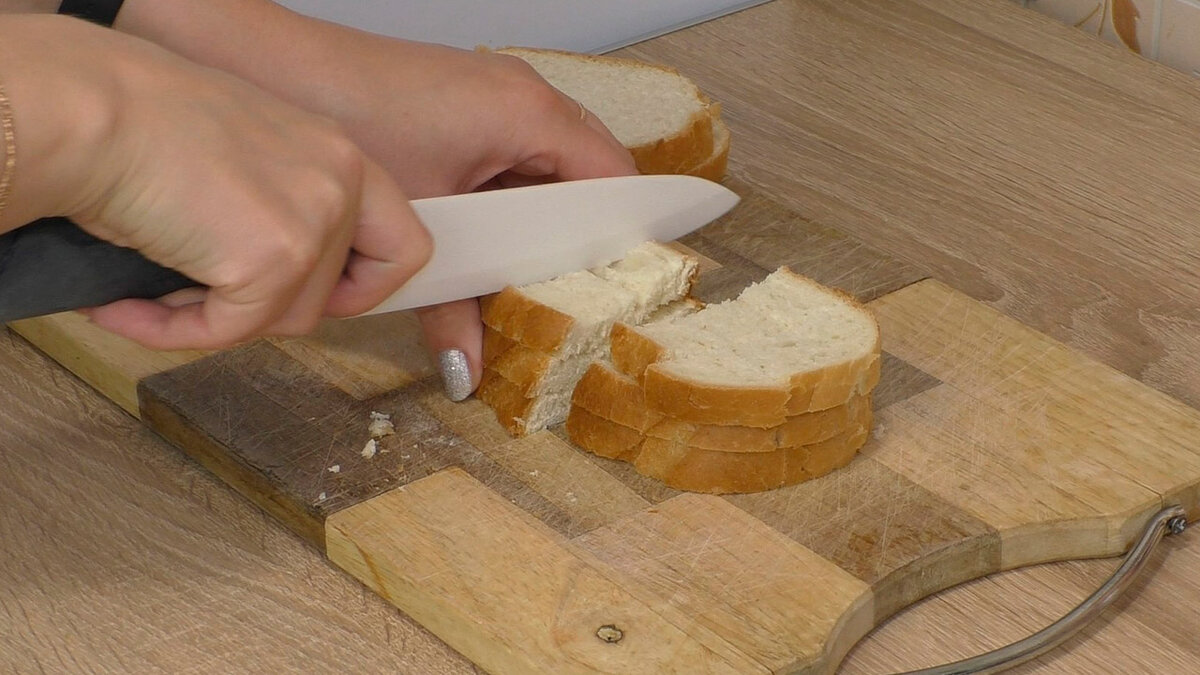 Всем привет. Сегодня буду готовить суп пюре из тыквы. Получается вкусный, нежный и полезный тыквенный суп.-8