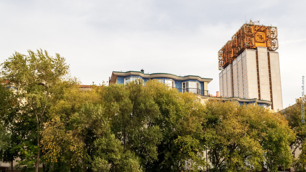 2. Здание президиума и РАН © NickFW.ru — 26.08.2019г.