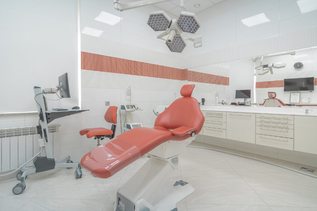 Немецкий Имплантологический Центр на станции метро Раменки