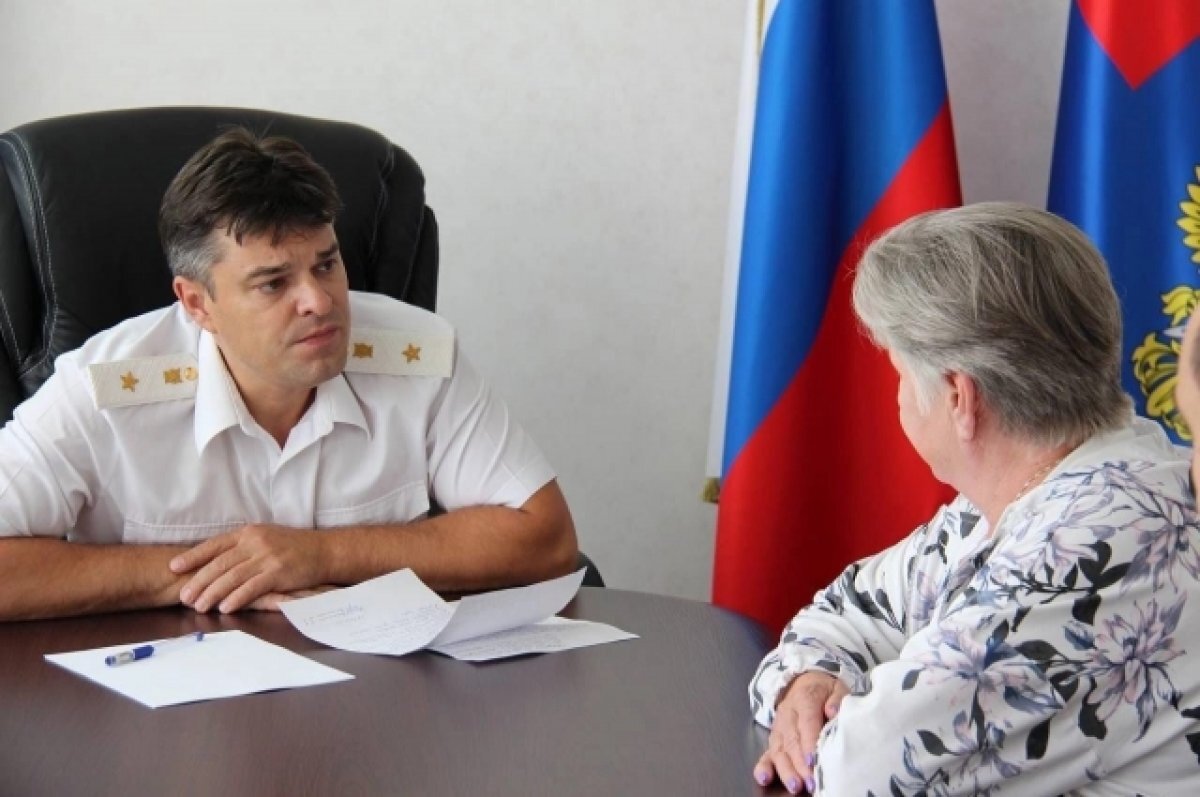    Анна Болтынюк на личном приёме в областной прокуратуре.