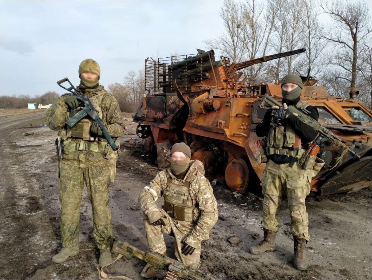 Россия военная операция новости. БТР-80 ополченцев Новороссии. БТР 60 ВСУ. БТР-4 на Украине уничтоженный. БТР 4 на Донбассе.