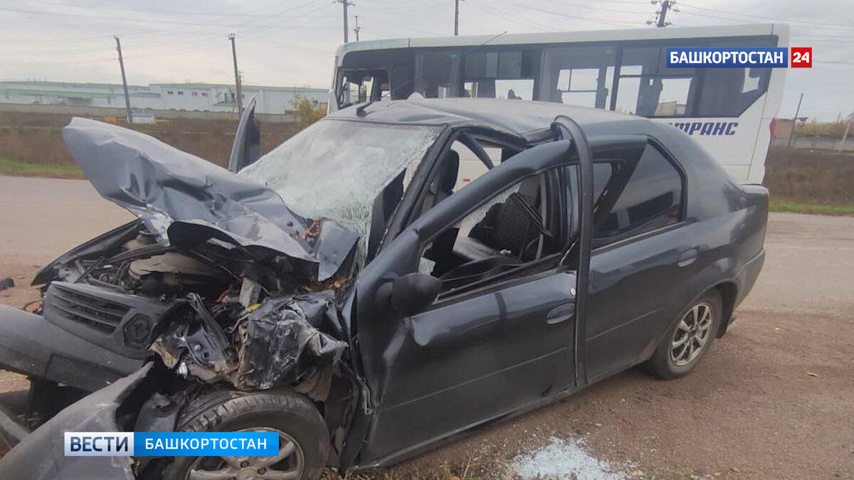    В башкирском Мелеузе столкнулись встречные легковушка и пассажирский автобус: пострадали два человека