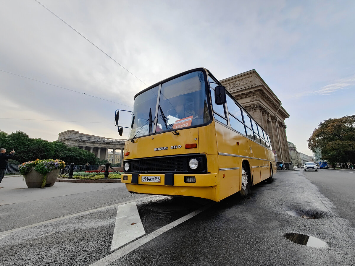 Экскурсионный маршрут Т2. Часть вторая. Автобусная (Ikarus 260.51F) |  РетроЛайн: путешествие по Советскому Ленинграду | Дзен