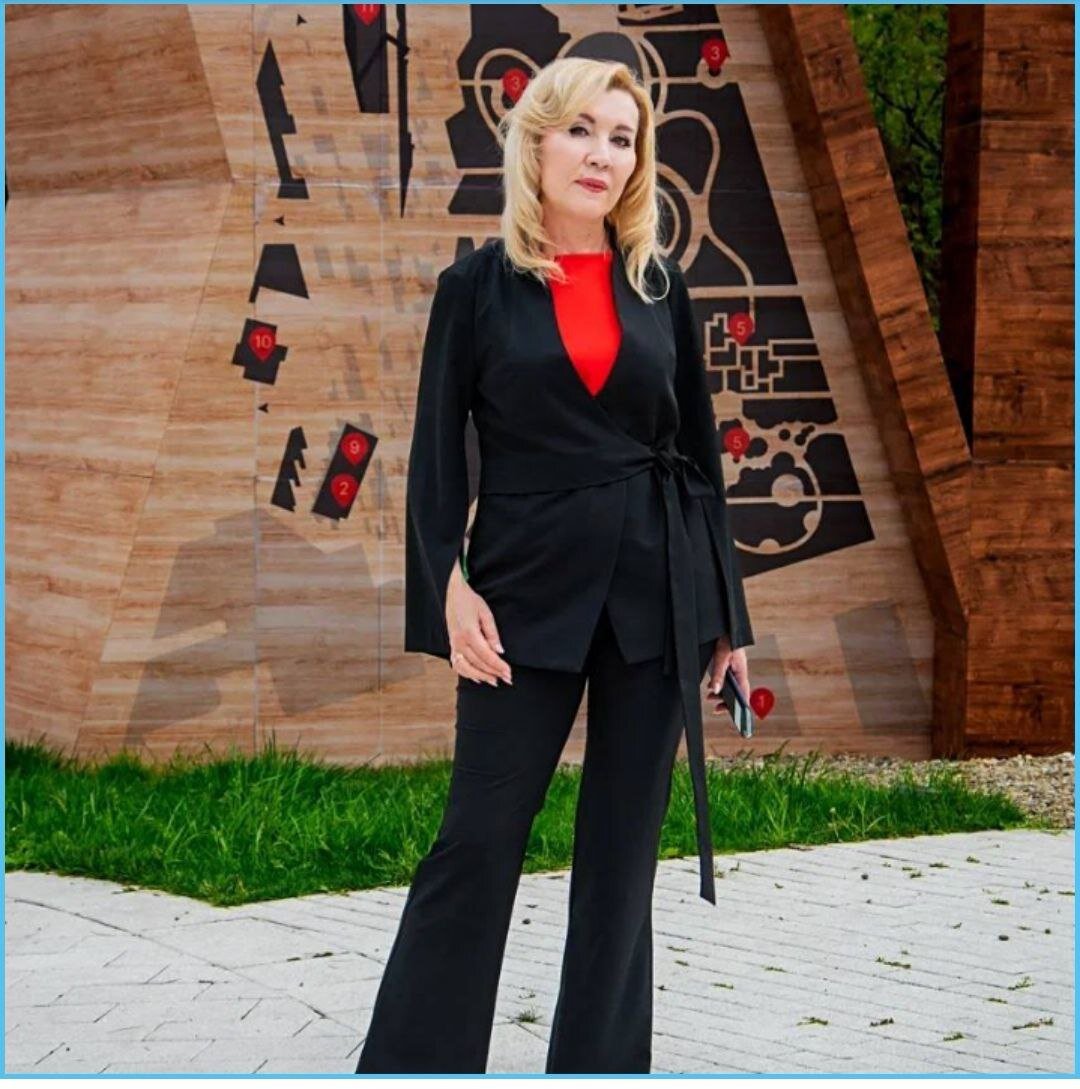 САМЫЙ ЛУЧШИЙ КОРИДОР ЗАТМЕНИЙ! 
С 14-го по 28-е октября нас ждет Коридор Затмений.
ТАКОЕ ЗАТМЕНИЕ БЫВАЕТ РЕДКО!
Следующее подобное затмение будет через 18 лет.

Все сдвинется с места! Очень многие получат неожиданные подарки!
Сейчас создается наша Вселенная! Для каждого она будет своя, в зависимости от того, какие сферы жизни будут затрагиваться лично у Вас.

Те дома гороскопа, где будут происходить затмения, получат колоссальный рост и расширение!
Энергия этих затмений, и Солнечного и Лунного, настолько активная и созидательная, что результат почувствует каждый.

Главное быть готовым к переменам, понимать какие важные события в жизни ждут каждого из нас, принимать и действовать!
Если сидеть сложа руки, Удача пройдет мимо Вас! Сейчас потрясающий момент для глобальных и положительных перемен. Не упустите свой шанс!

Многие встанут перед неожиданным и, может быть, болезненным выбором.
Это может коснуться работы, когда неожиданно предложили несколько вариантов и все хорошие, но придется выбирать!

Это может быть выбор из двух партнеров, причем тоже неожиданный. Кто-то встретит своего человека и создаст семью, а кто-то поймет, что надо избавляться от существующих токсичных отношений.

Возможно кто-то будет выбирать ВУЗ для ребенка или для себя. Многие начнут повышать свою квалификацию и духовный уровень.

Данный Коридор Затмений покажет ту область жизни, где пора что-то менять. Где надо прикладывать особенные усилия. Потому, что работать придется много, но результат будет колоссальный!

Если Вы устали топтаться на месте, хотите сделать прорыв в жизни, найти сове место и своего партнера, не упустите этот шанс! Второго - не будет!

Узнать о результатах Коридора Затмений лично для Вас, можно на онлайн консультации, которые я сейчас провожу по АКЦИИ!
Всего за 1000 руб. Вы поймете какие перемены ждут лично Вас, в какой сфере жизни непременно будут происходить события и как эти перемены сделать наиболее выгодными для Вас.

Записаться на консультацию можно, подписавшись на мое сообщество https://vk.com/astrolog_elena_isaeva.
Пишите: "Хочу на консультацию" и свои данные: дата, время и место рождения.
Акция продлиться до 14-го октября.
