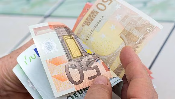 Зарплата в Испании 2023