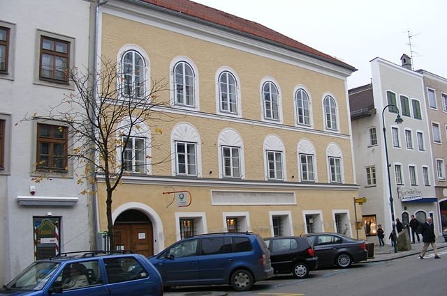    Что известно о реконструкции дома Гитлера в Австрии?