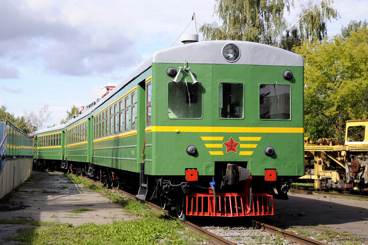 электропоезда ср3 ярославль. 3 электропоезда. ср3 электропоезд. электросекция ср3. электросекция ср3.