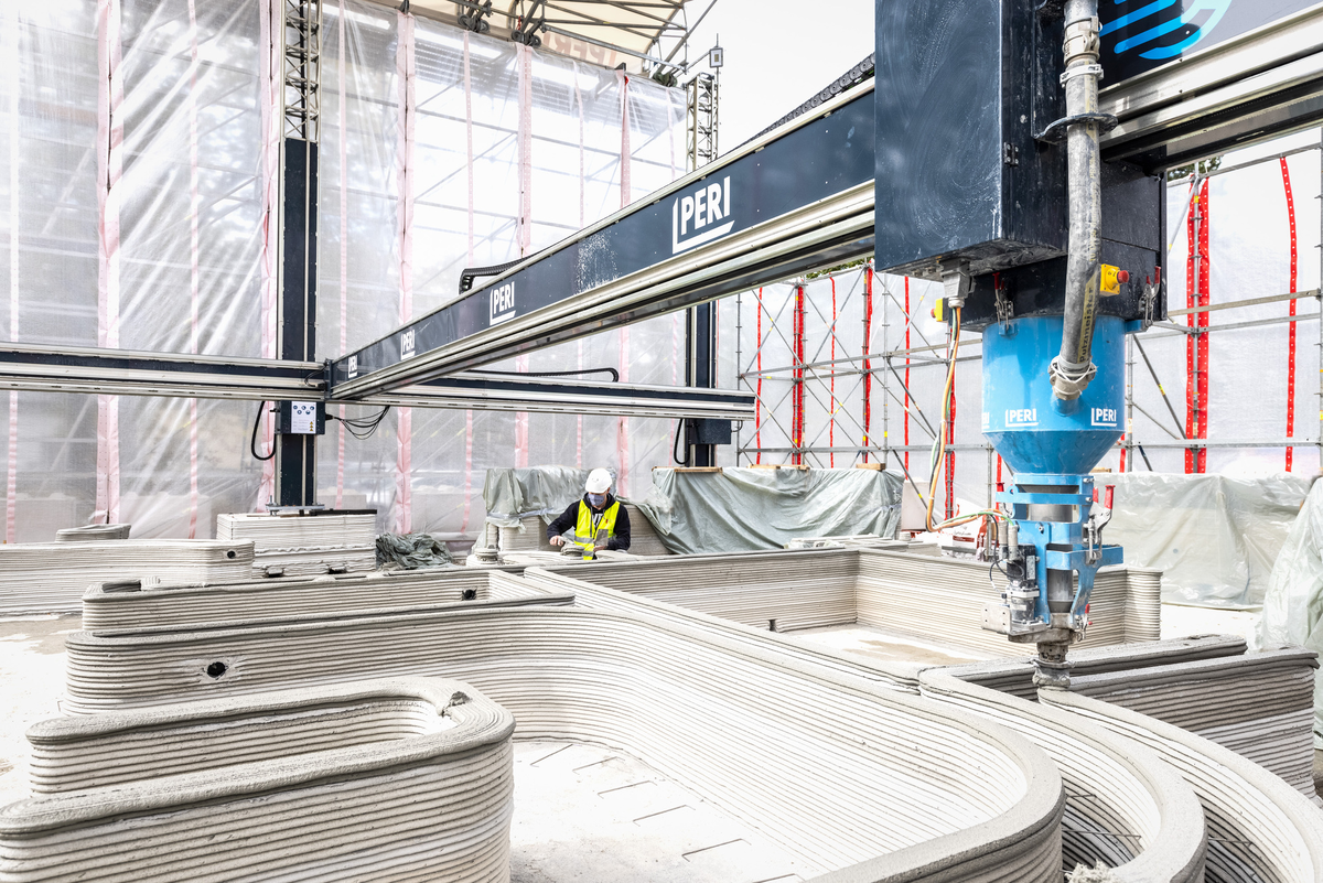 Процесс 3Д печати частного дома. Германия.