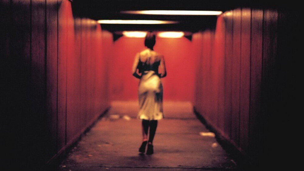 кадр из фильма "Необратимость" 2002 г. Гаспар Ноэ