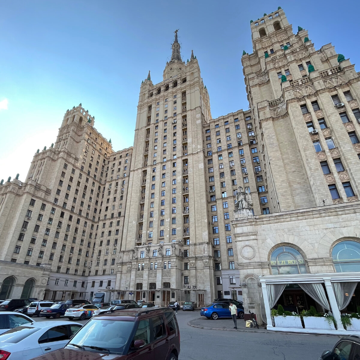 Жилой дом на Кудринской площади 