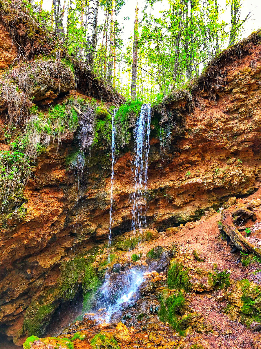 Водопад Серебряный каскад