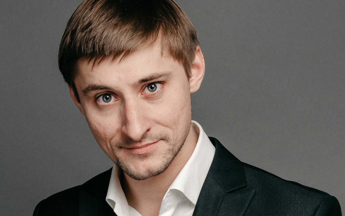 Олег Сенченко.Фото Яндекс.Картинки