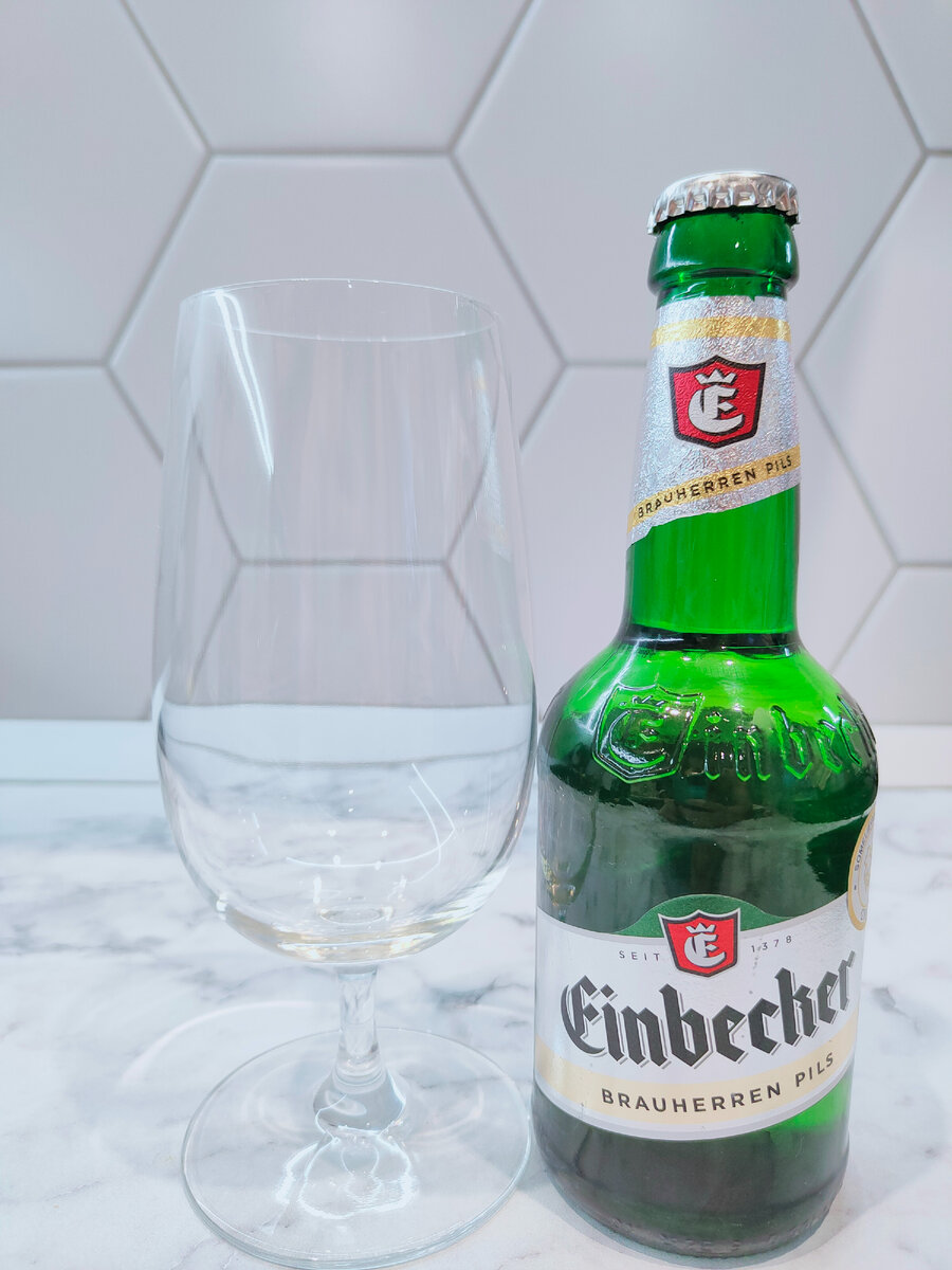 Пиво "Einbecker Brauherren Pils" (Айнбекер Браухеррен Пилс)