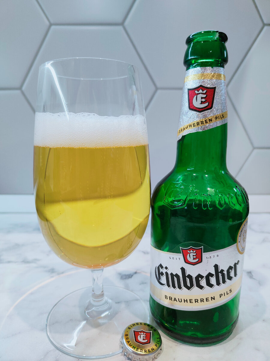 Пиво "Einbecker Brauherren Pils" (Айнбекер Браухеррен Пилс)