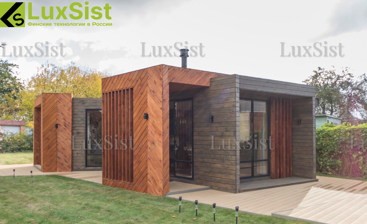 Современная беседка с раздвижным остеклением LuxSist.