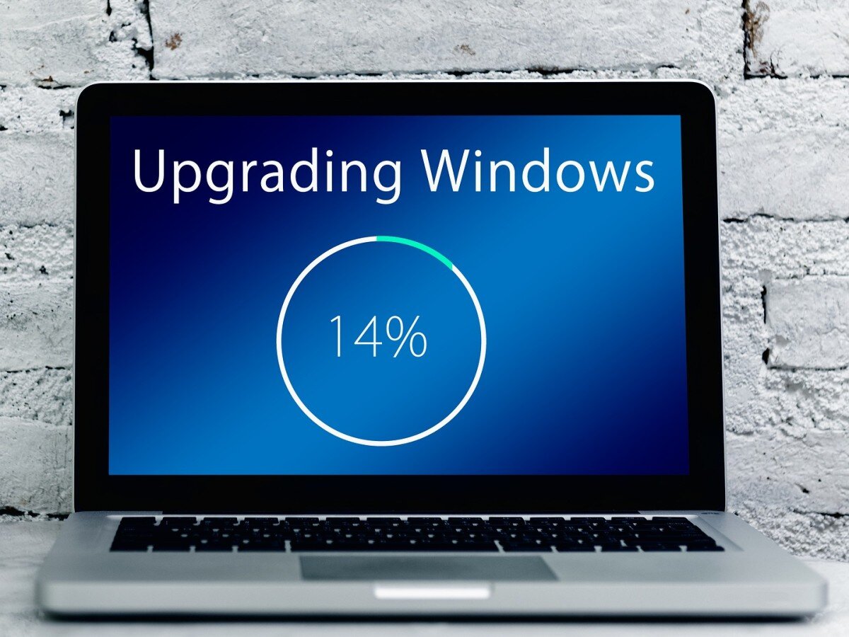    Во время обновления Windows теперь можно поиграть в Surf