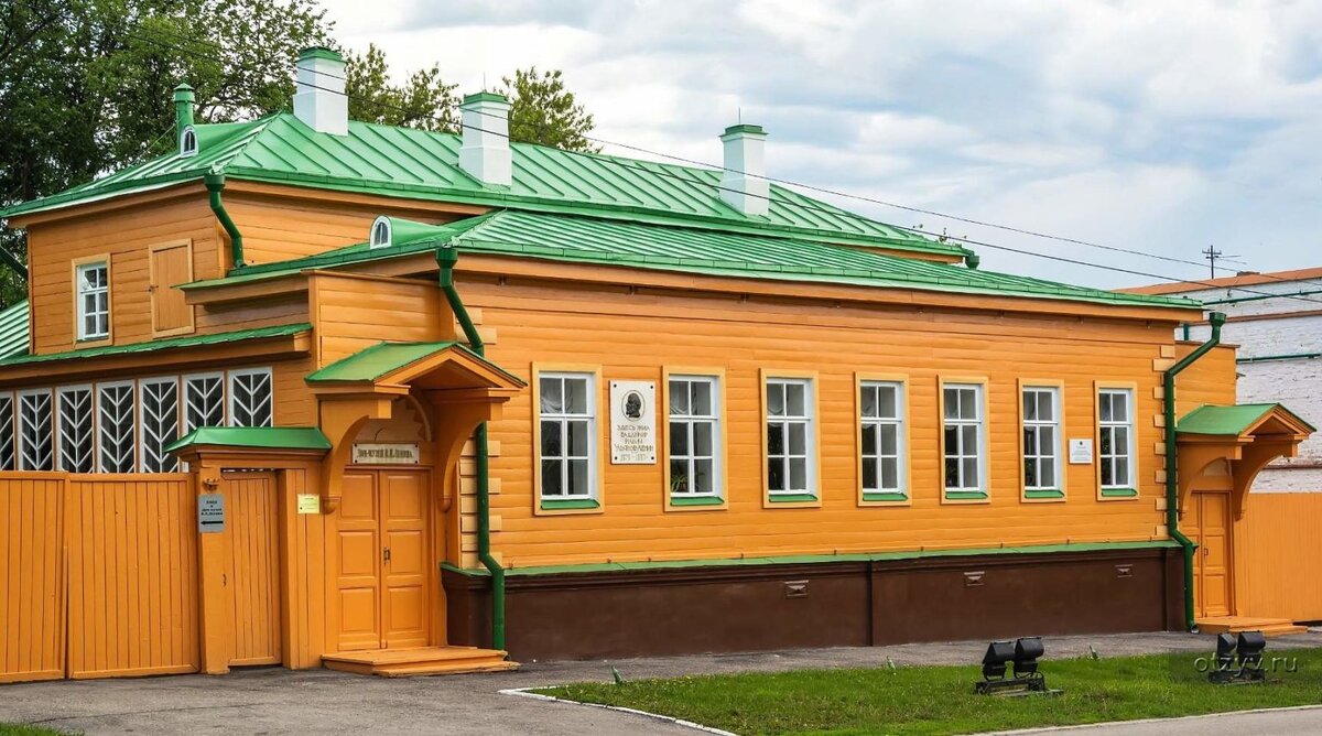 Дом музей ленина в ульяновске фото Топ-40 Основные достопримечательности Ульяновска: что посмотреть за 1 день самос