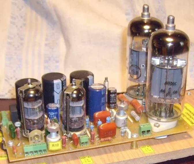 Мечта Аудиофила - КБГ и конденсаторы. Да не страшись так - это не про ...