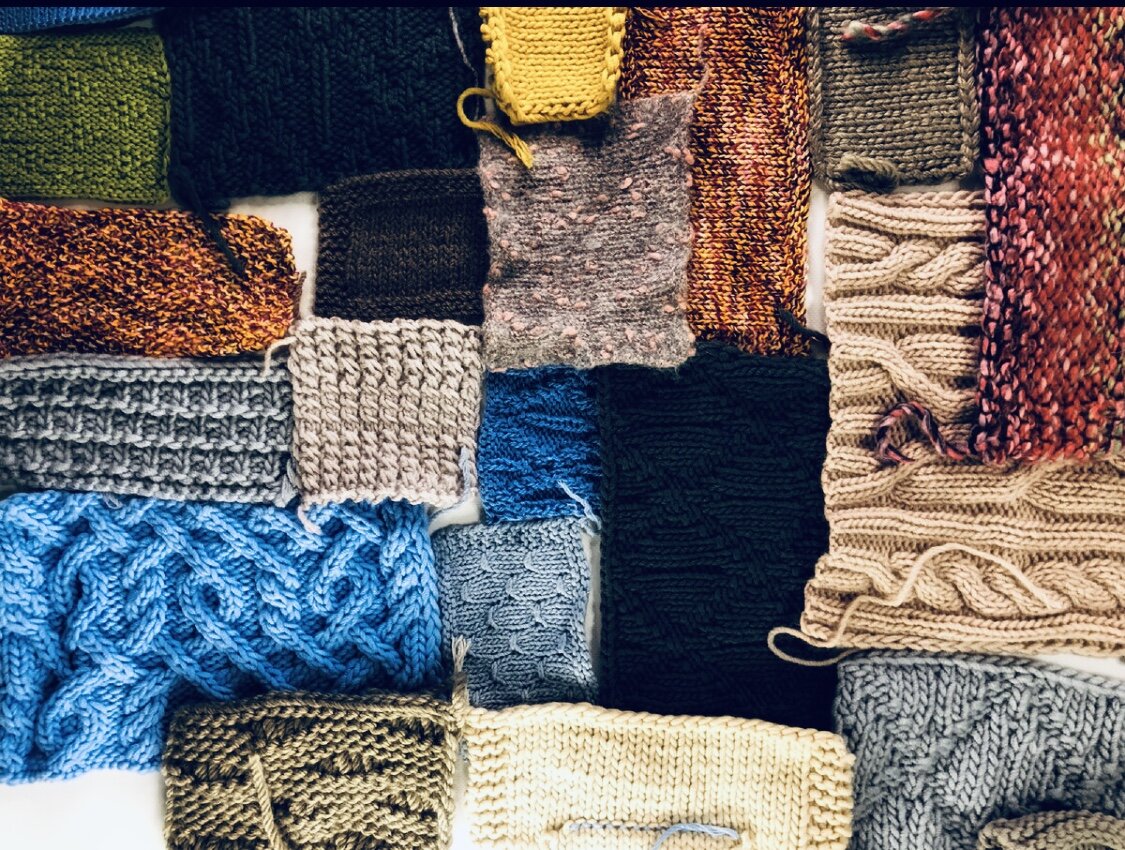 Из умело подобранных образцов можно связать плед своей мечты