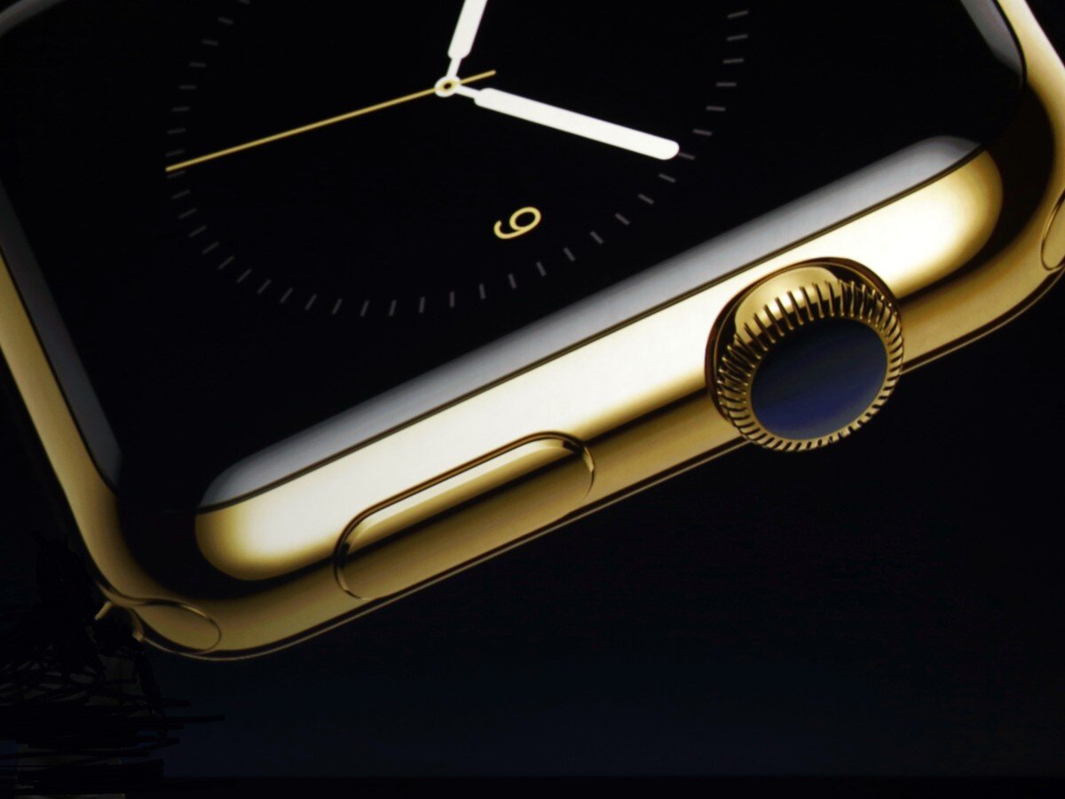    Золотые Apple Watch за $17 000 официально устарели
