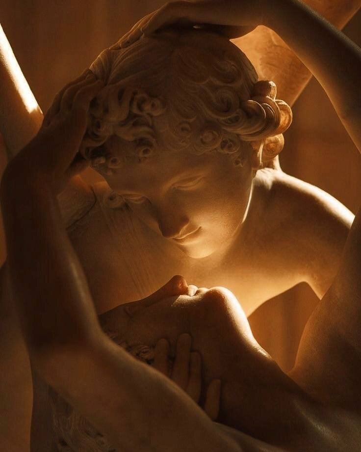 Скульптура «Амур и Психея»