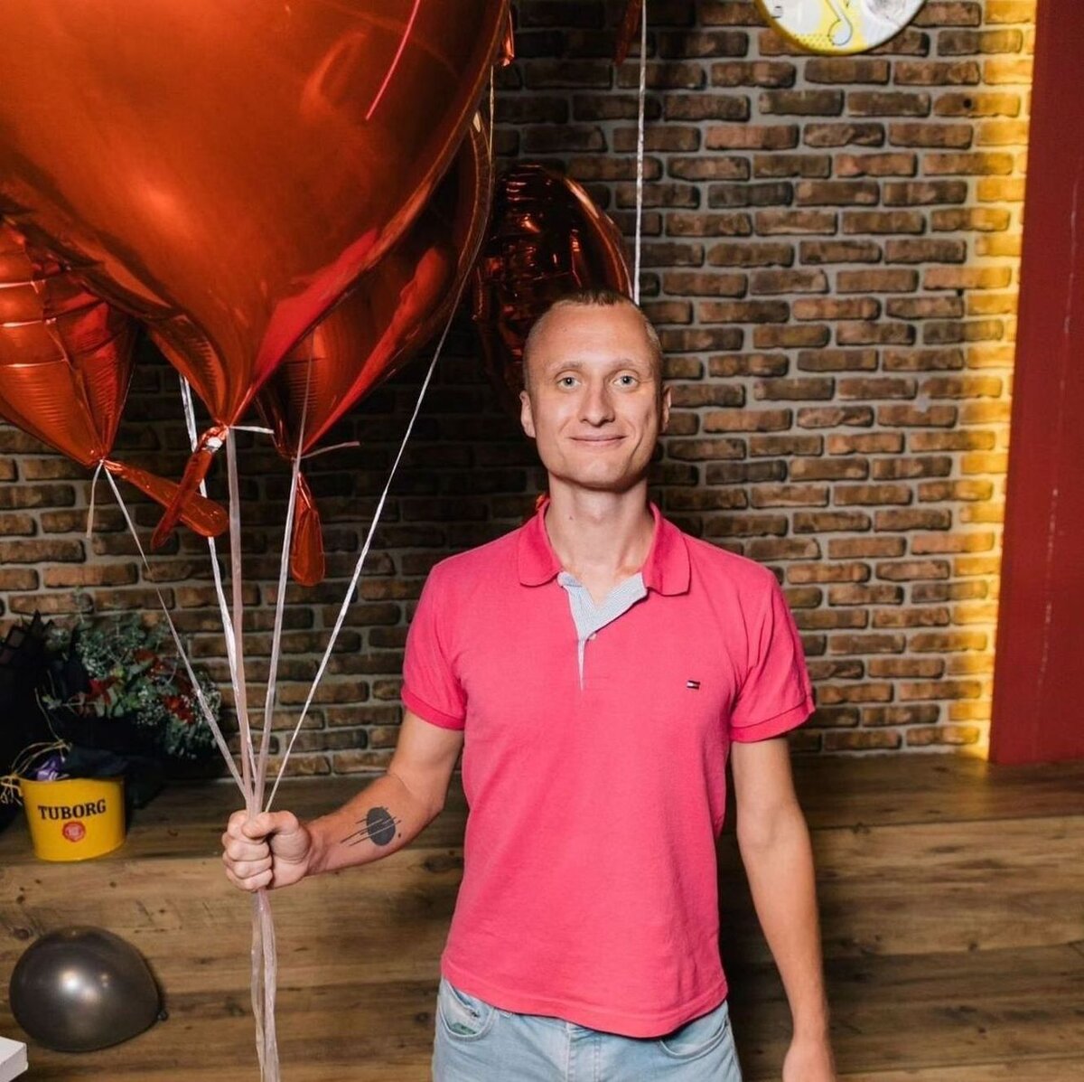 Михаил Туэбов, я уже более 10 лет на Авито, последние 2 года активно использую накрутки поведенческих факторов, знаю как работает продвижение на Авито пф авито что значит 