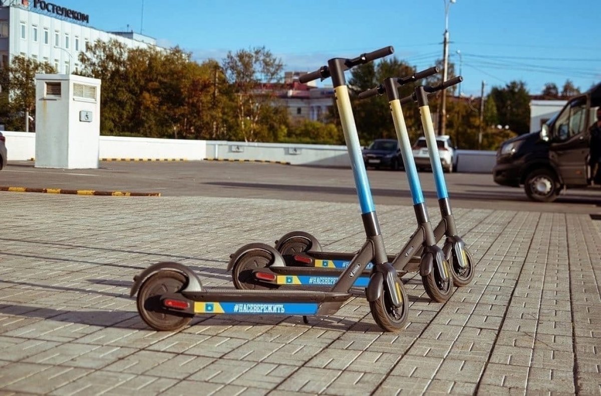    В выходные в Мурманске проезд на самокате будет стоить 1 рубль в минуту