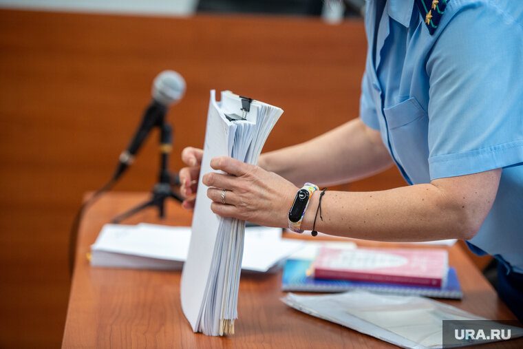    Хотулев заявил в суде, что не знал о компенсации трат Решетникова из фонда