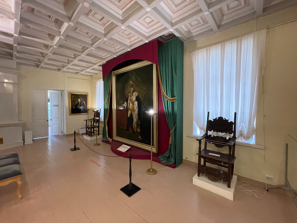 Имп. Павел в одеянии Великого магистра Мальтийского ордена. С. Тончи. Холст, масло, 1801 г.