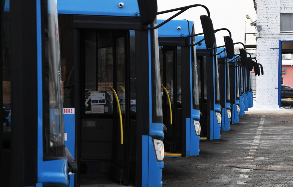 В Твери водители синих автобусов будут получать зарплату до 66 тысяч рублей