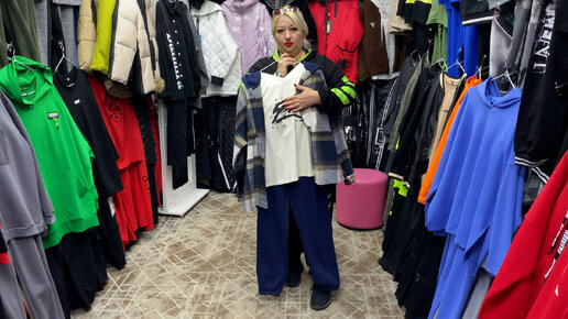 Магазины одежды вернулись в лихие девяностые: сметают подделки