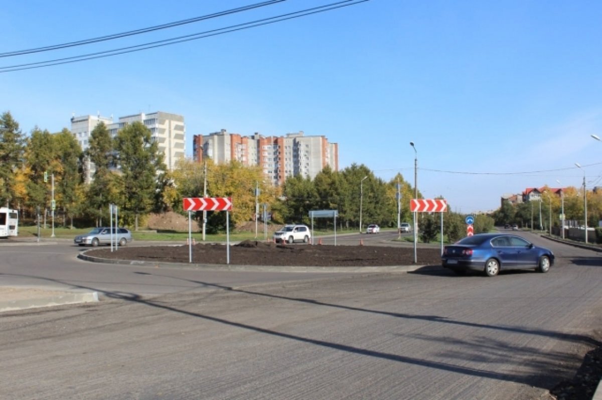    В красноярской Ветлужанке появилась кольцевая развязка на сложном участке