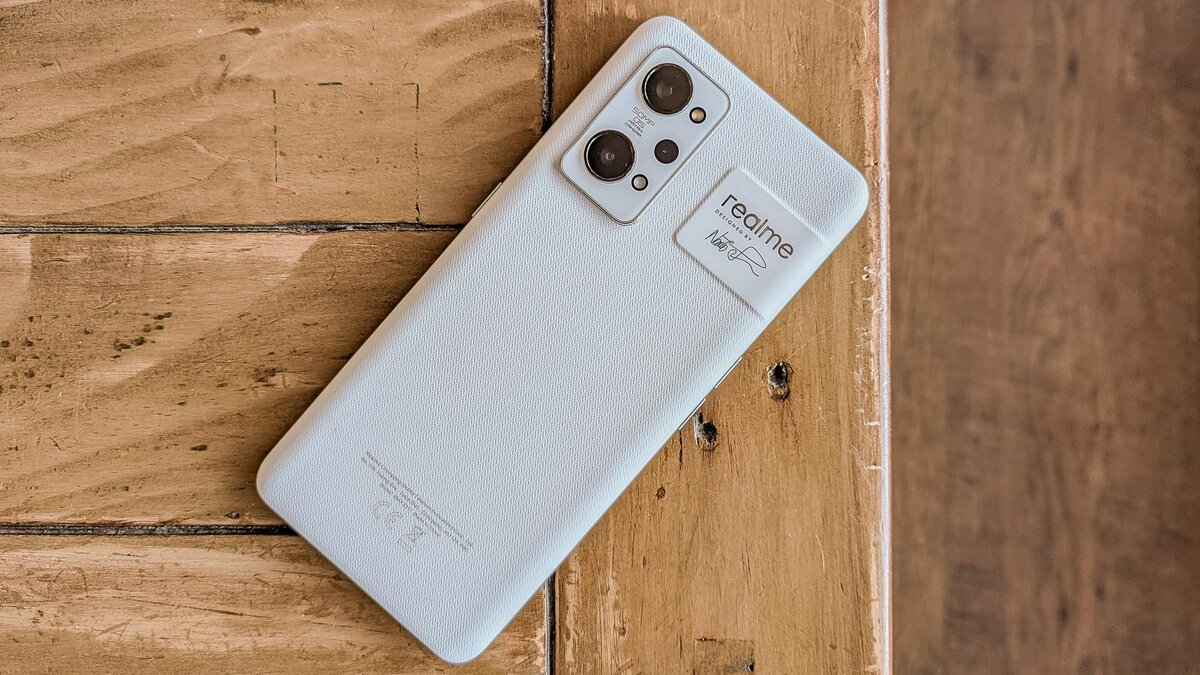 Realme GT 2 предлагает все необходимые функции для его комфортного использования