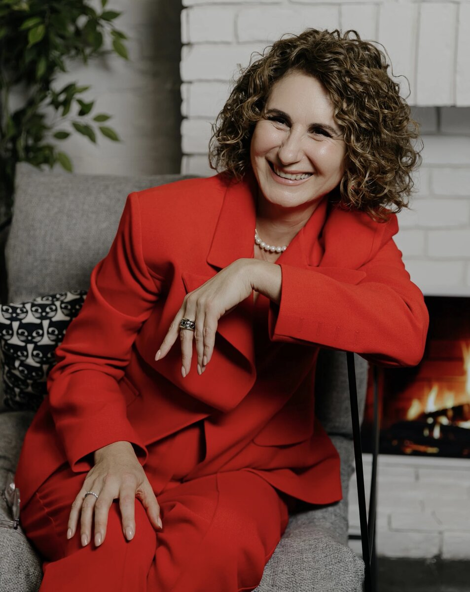 Хестанова Тамара Зауровна-врач-рефлексотерапевт со стажем 25+ лет в лечении иглами