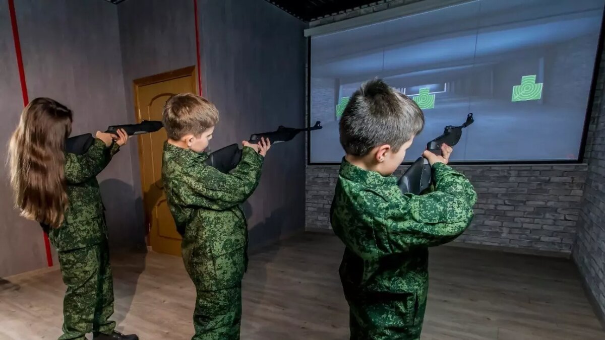     В Ростовской области выставили на торги арестованное за долги здания тира ДОСААФ, начальная стоимость лота составила 5,9 миллиона рублей, об этом сообщили на портале государственных торгов.