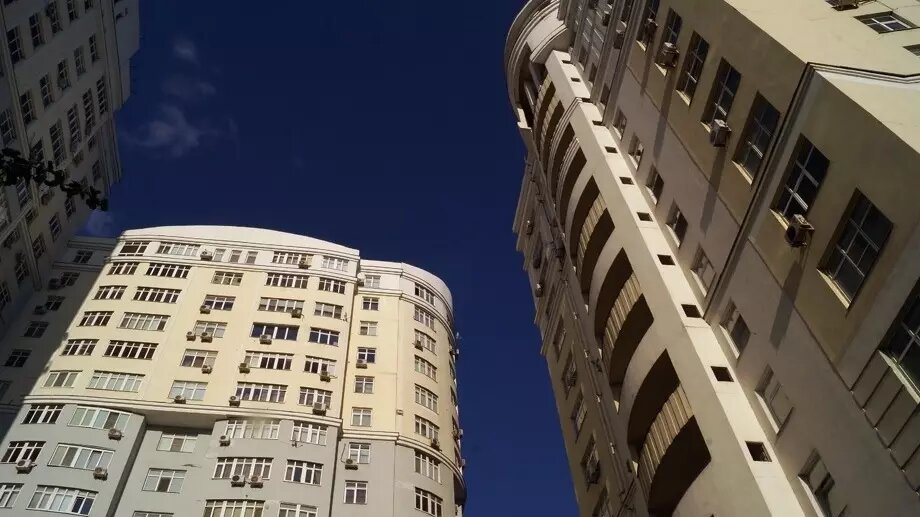     Архсовет одобрил вариант объемно-планировочного решения комплексного развития территории (КРТ) в районе Львовской улицы в Нижнем Новгороде. О решении сообщается на сайте областного минграда.