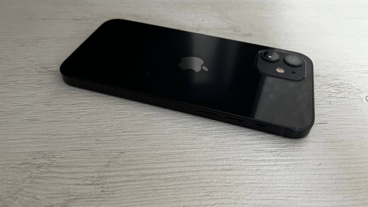 В Тюмени значительно снизилась цена на iPhone 15 | TMN.SM.NEWS | Дзен