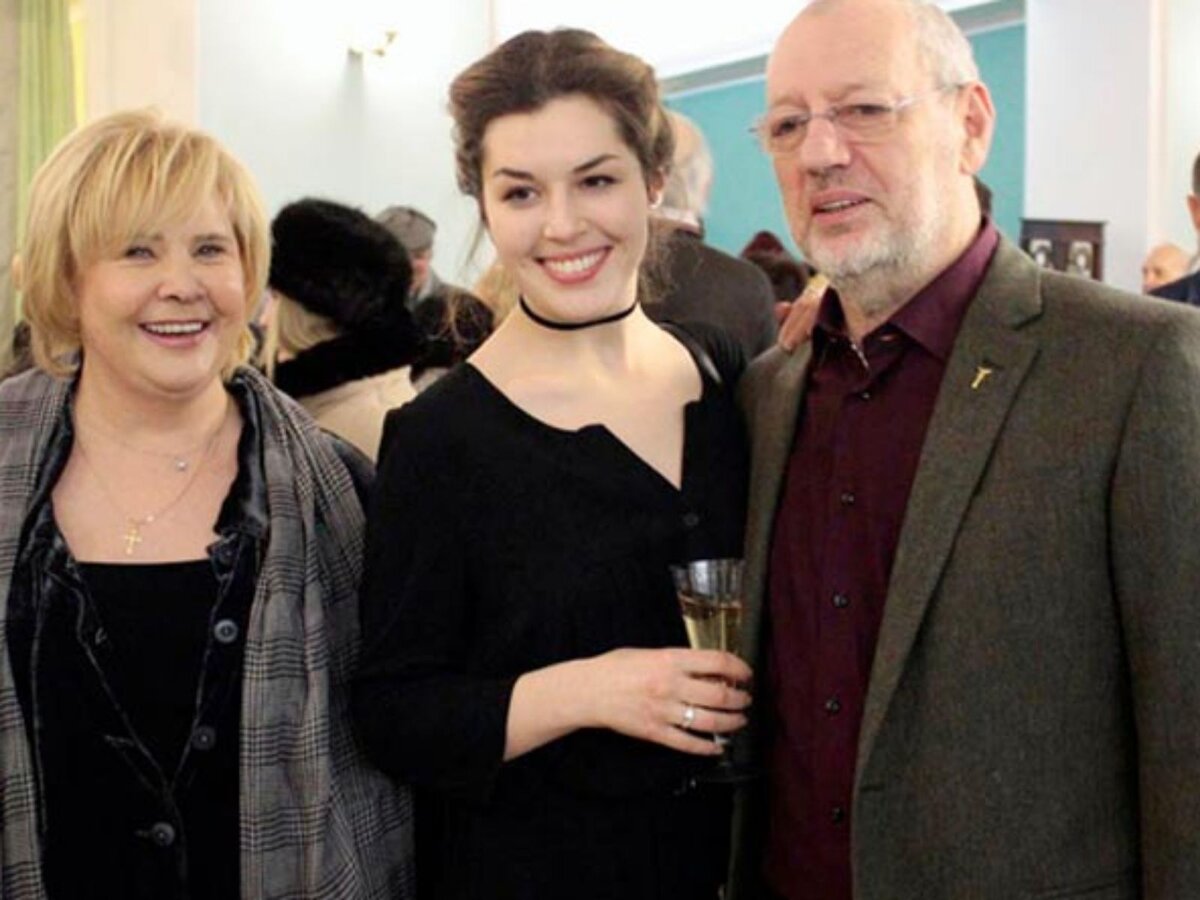 Екатерина Ланн с родителями