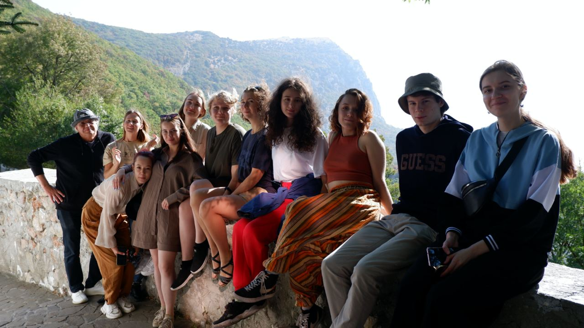 Студенты архитектурной экспедиции 