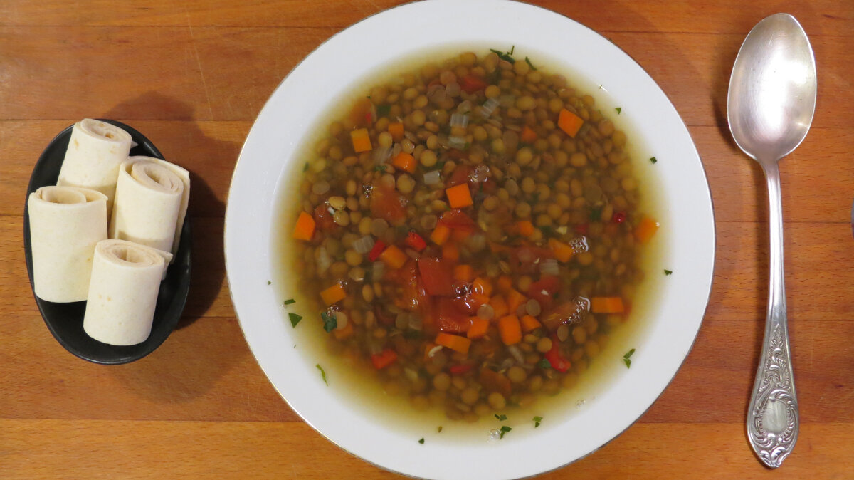 Турецкий» суп из чечевицы: быстрый, вкусный и без мяса, а готовить меньше  часа | Ирина Терехова | Мои рецепты | Дзен