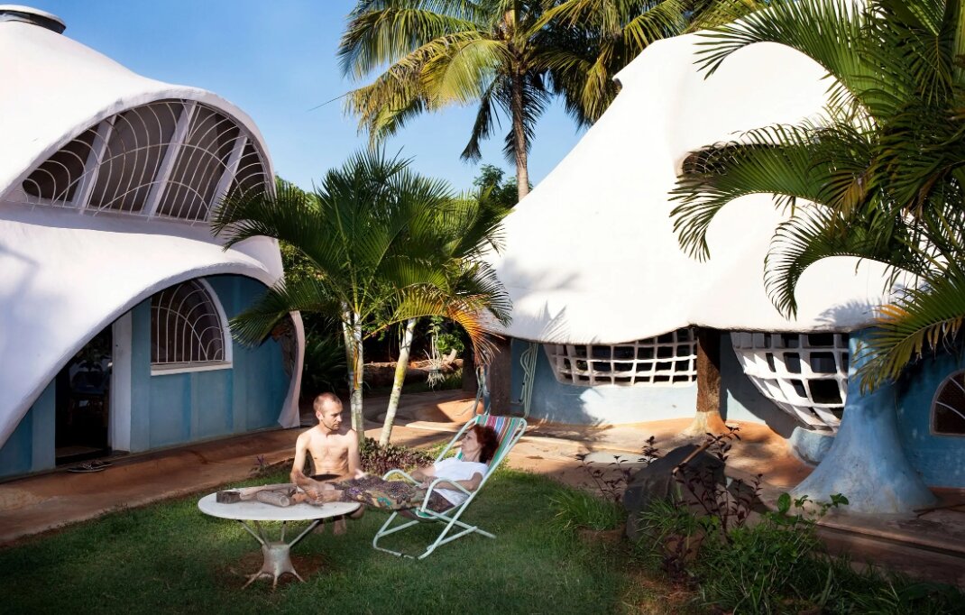 Astea sunt casele de acolo