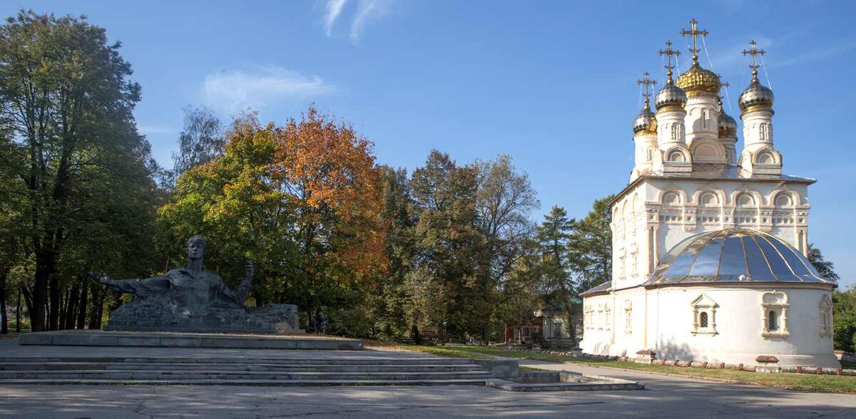 На подходе к кремлю (в обход закрытого парка)