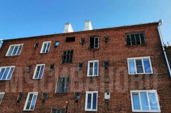     Ивановский пожарный получил медаль за спасение беременной женщины