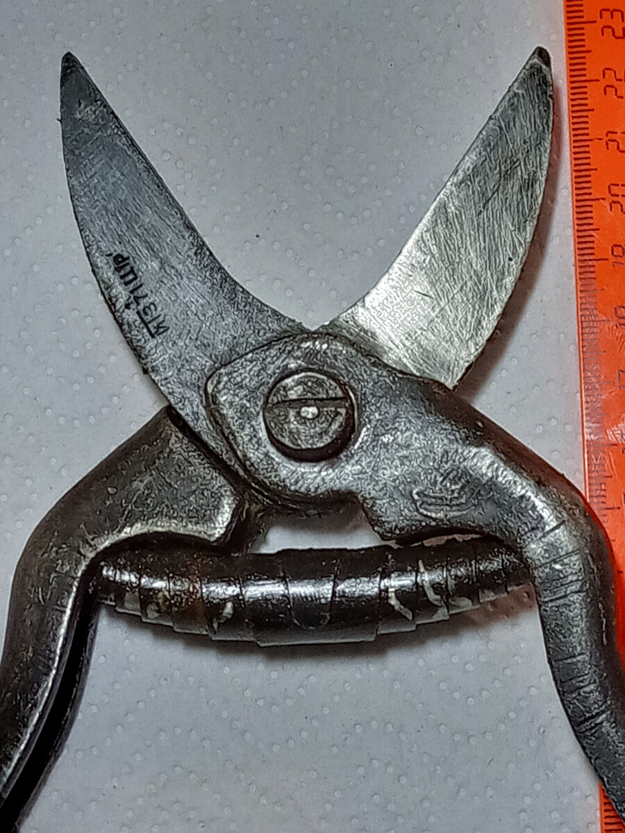 С оригинальной пружиной.