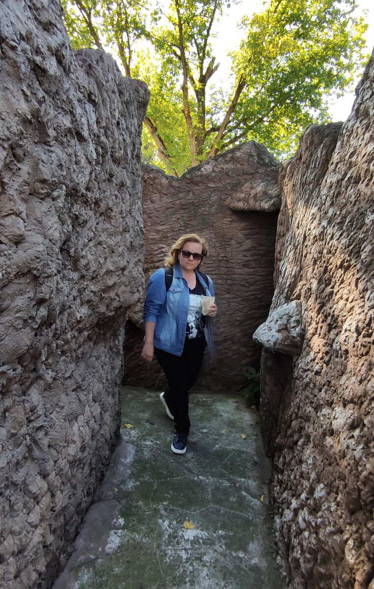 С пакетом капусты как по подиуму (сентябрь 2023 года)