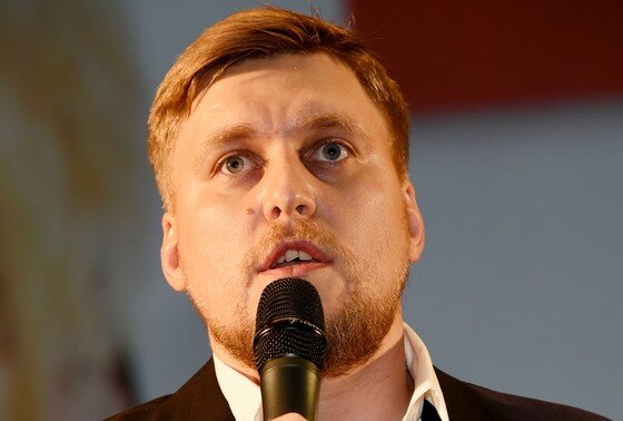    Александр Незлобин