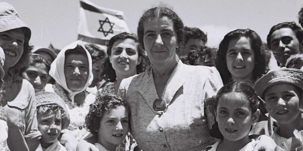 Голда Меир. Урожденная Мабович. Посол, премьер, политик,...